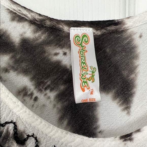 Shoreline Monochrome Swirl Tunic - Picture 2 of 5